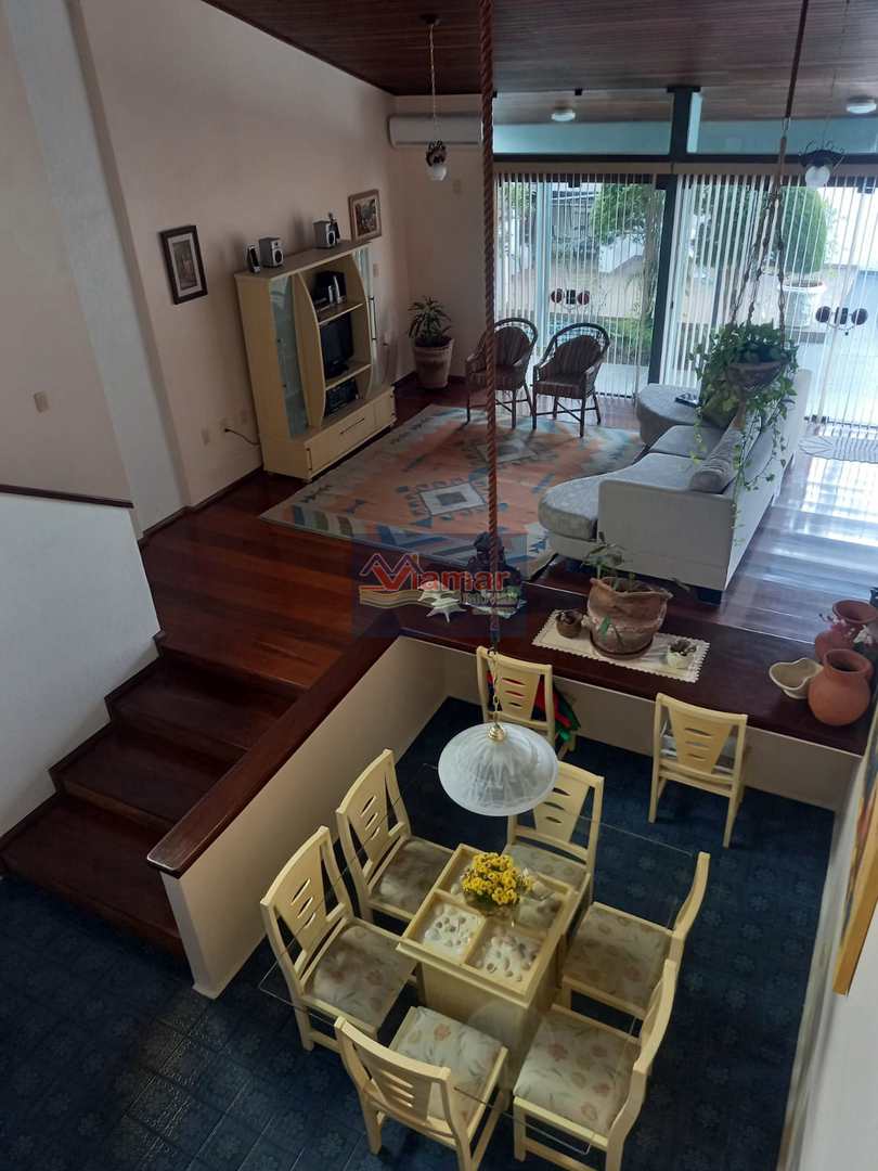 Casa à venda com 4 quartos, 280m² - Foto 7