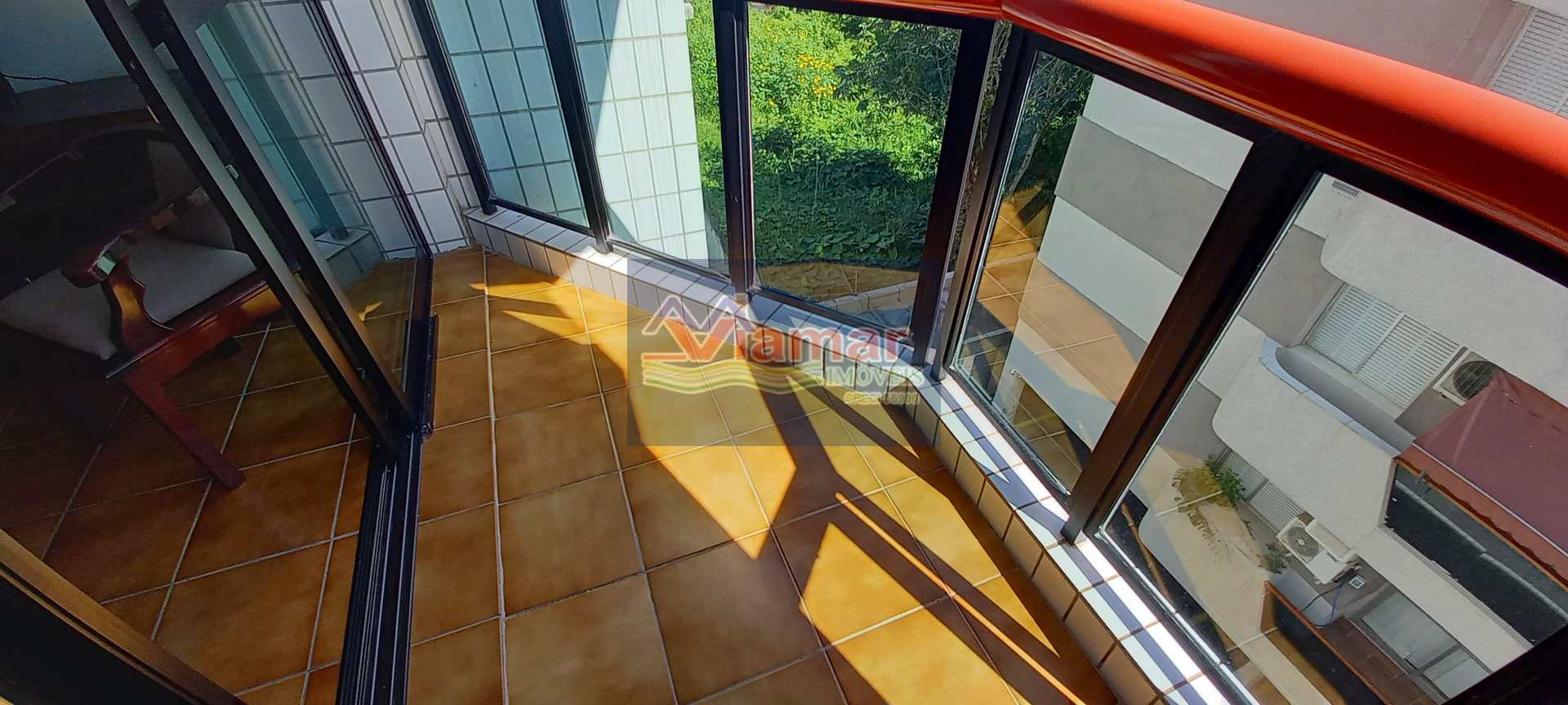 Apartamento à venda com 2 quartos, 78m² - Foto 4