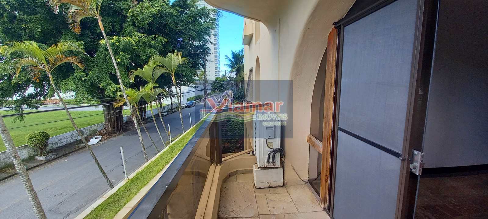 Apartamento à venda com 3 quartos, 130m² - Foto 3