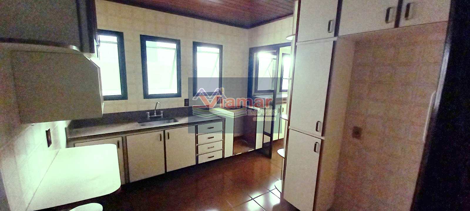 Apartamento à venda com 3 quartos, 130m² - Foto 4