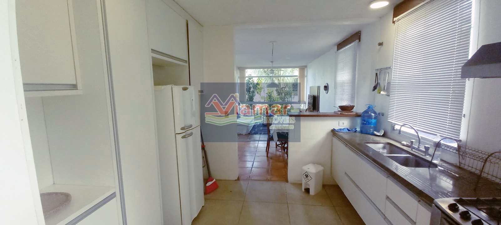 Casa à venda com 4 quartos, 290m² - Foto 8