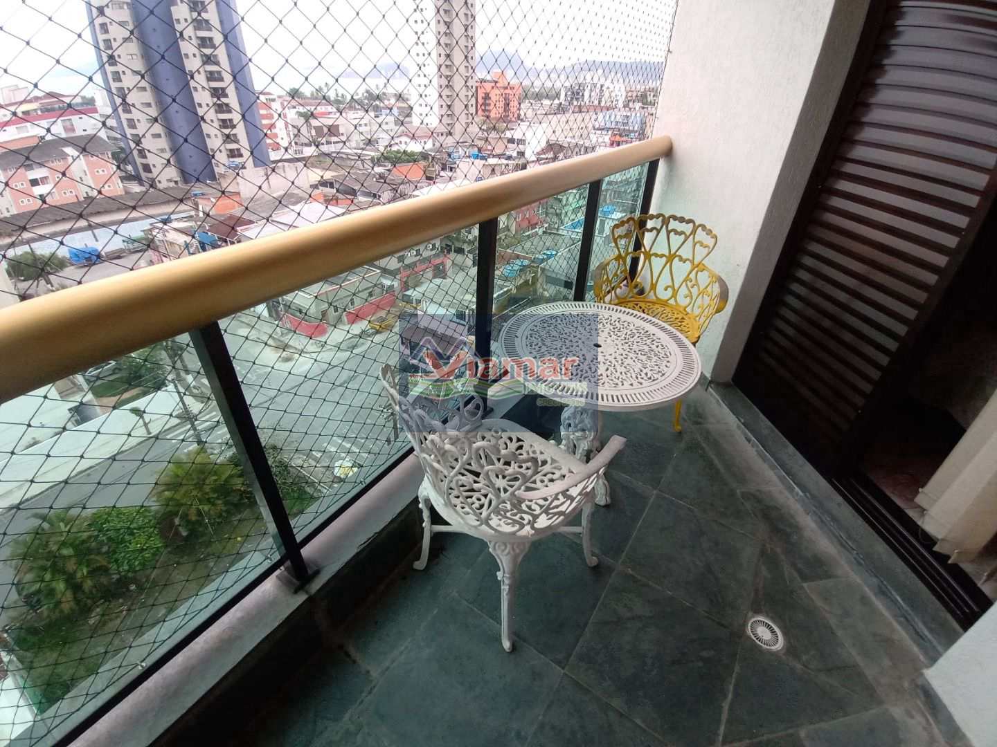 Apartamento à venda com 3 quartos, 90m² - Foto 4