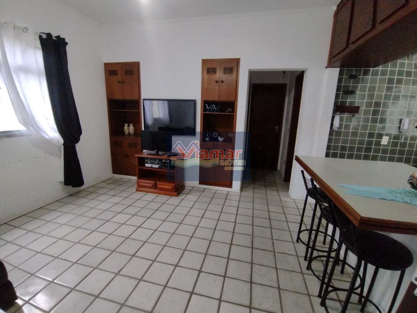 Apartamento à venda com 2 quartos, 70m² - Foto 1