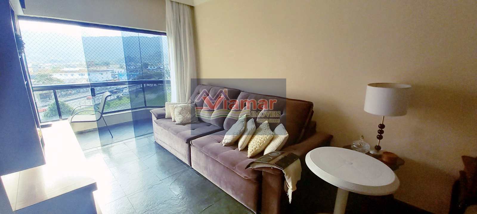 Apartamento à venda com 3 quartos, 90m² - Foto 4