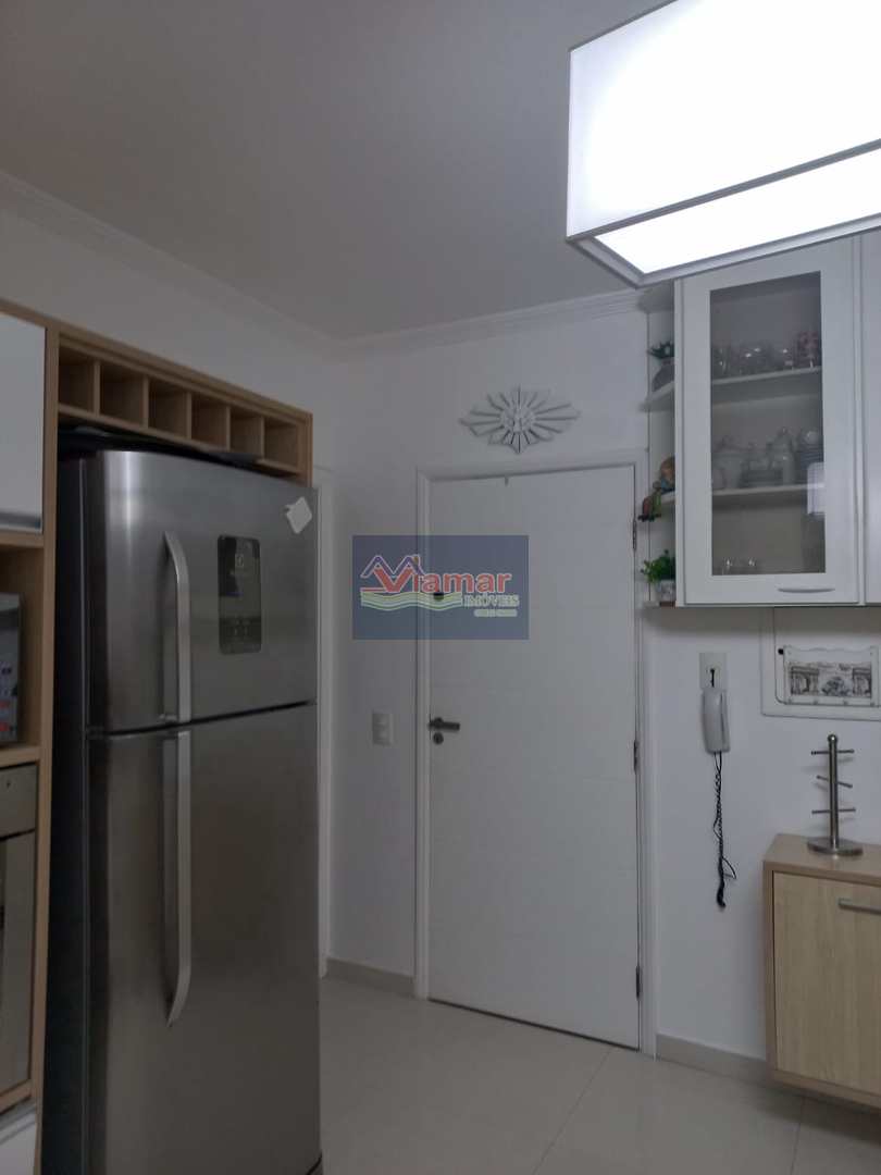 Apartamento à venda com 3 quartos, 130m² - Foto 10