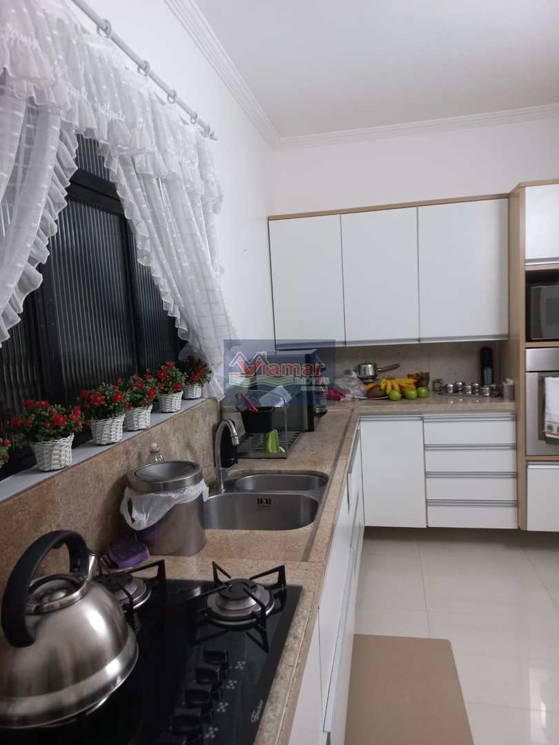 Apartamento à venda com 3 quartos, 130m² - Foto 8