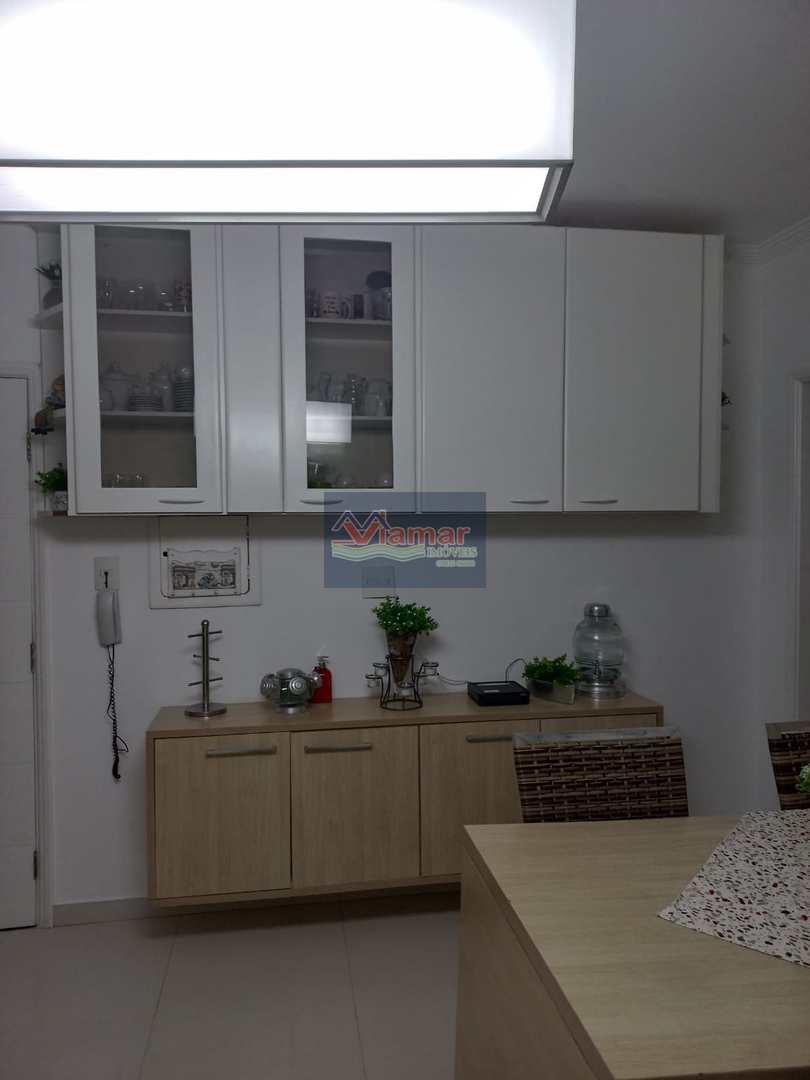 Apartamento à venda com 3 quartos, 130m² - Foto 9