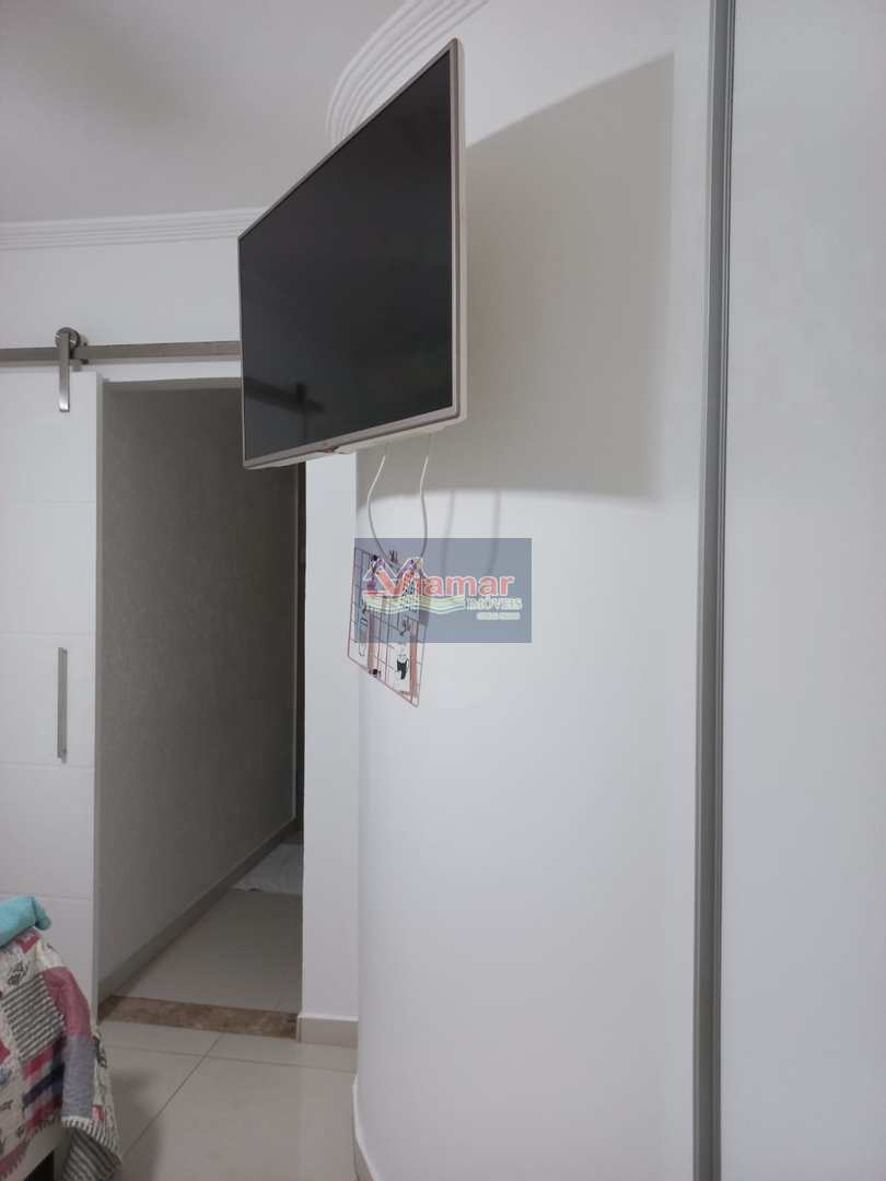 Apartamento à venda com 3 quartos, 130m² - Foto 17