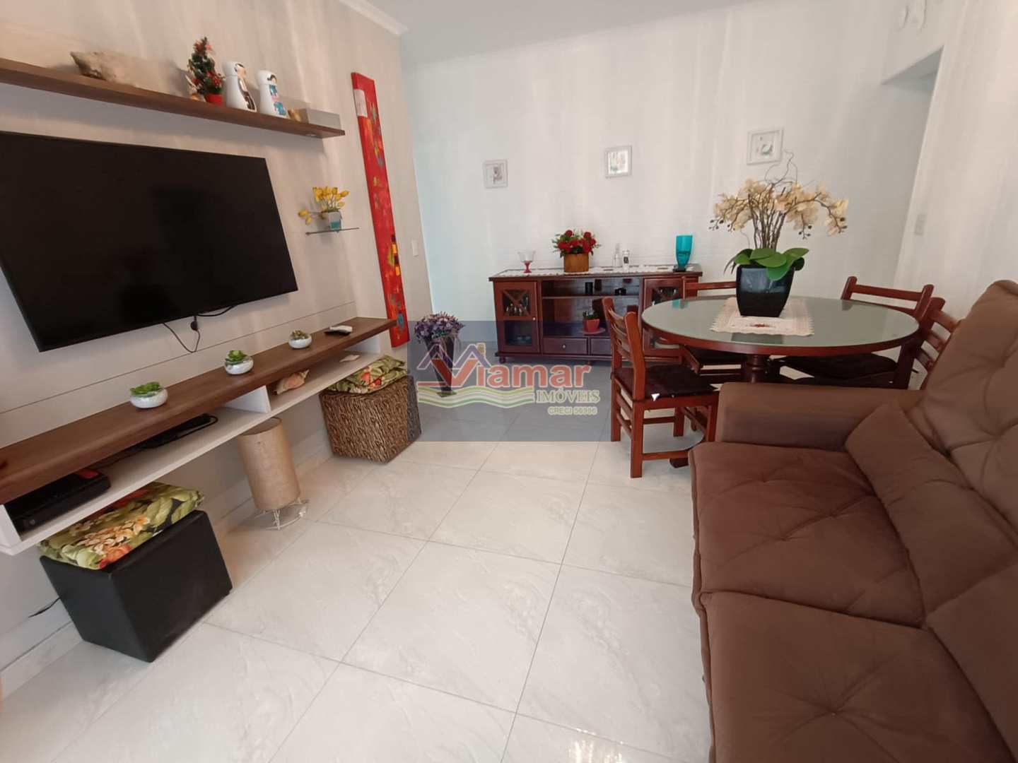 Apartamento à venda com 2 quartos, 83m² - Foto 2