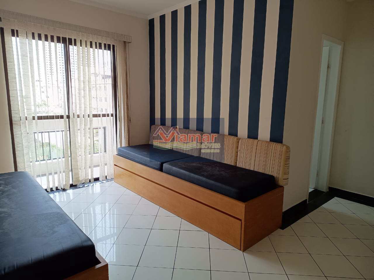 Apartamento à venda com 2 quartos, 57m² - Foto 2