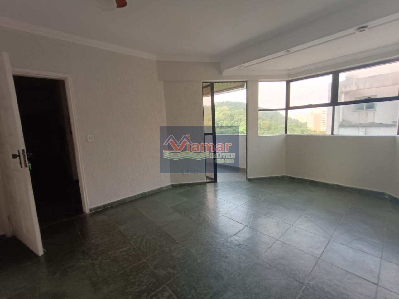 Apartamento à venda com 2 quartos, 65m² - Foto 3