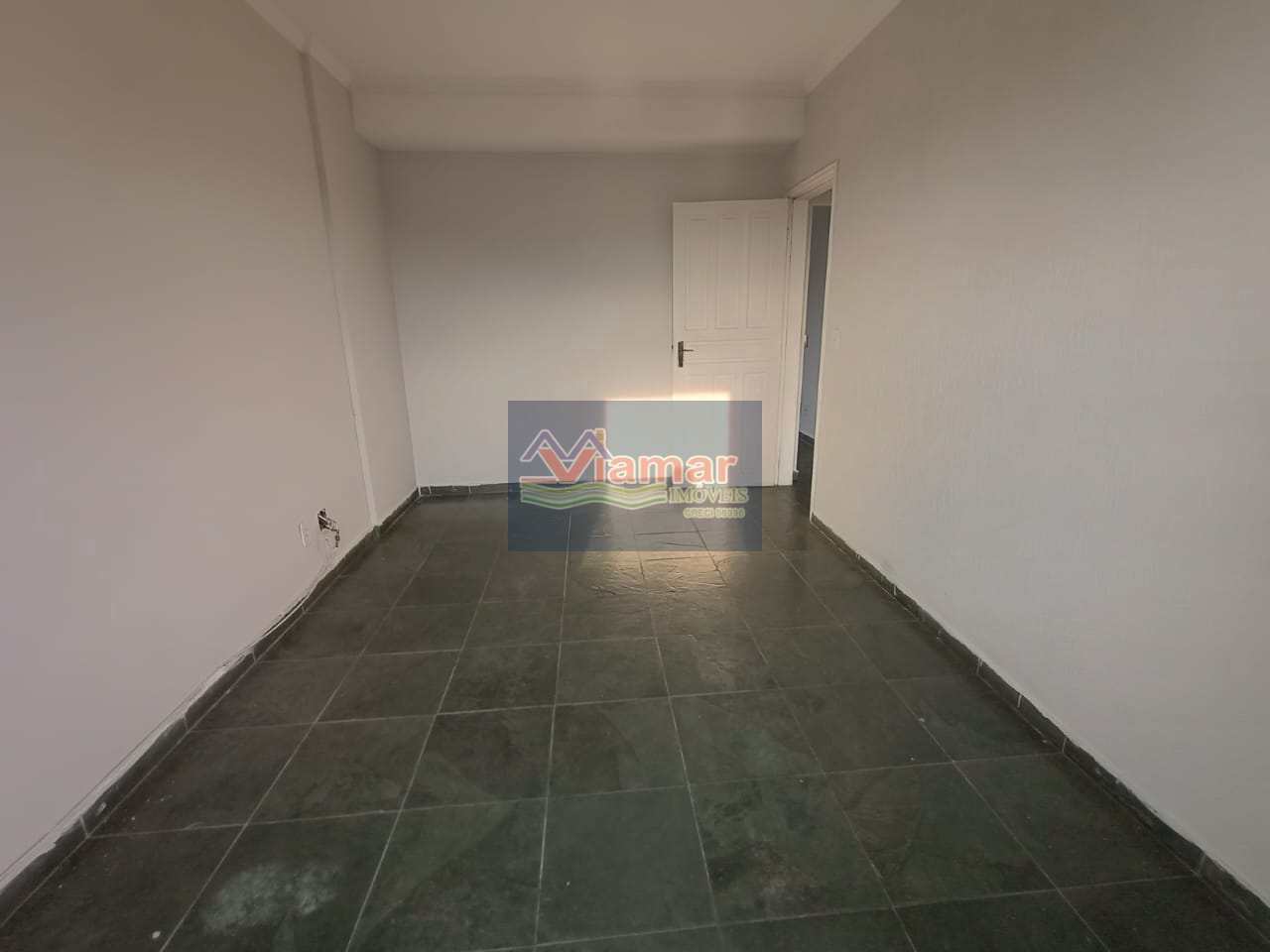 Apartamento à venda com 2 quartos, 65m² - Foto 18