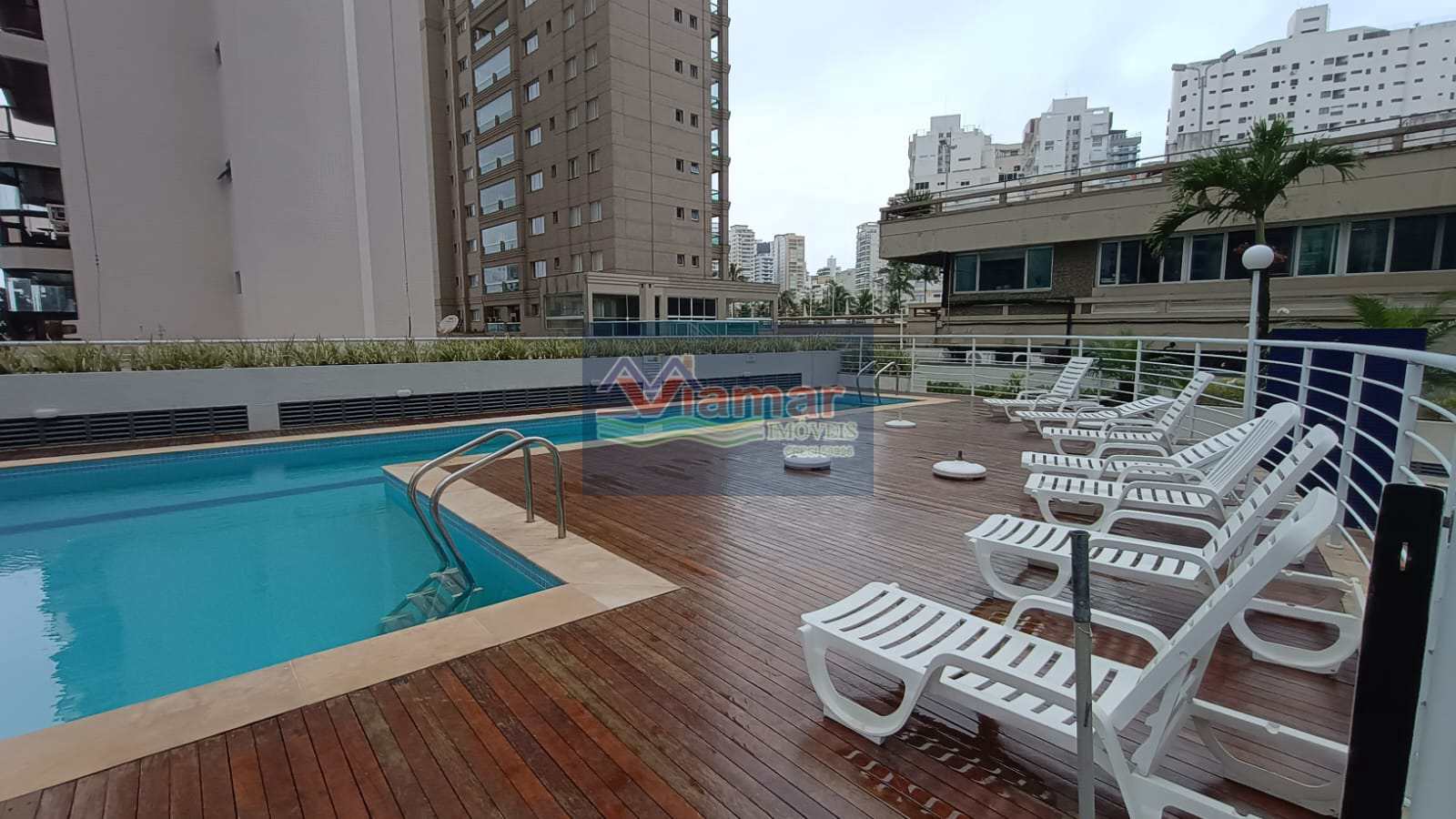 Apartamento à venda com 2 quartos, 78m² - Foto 28