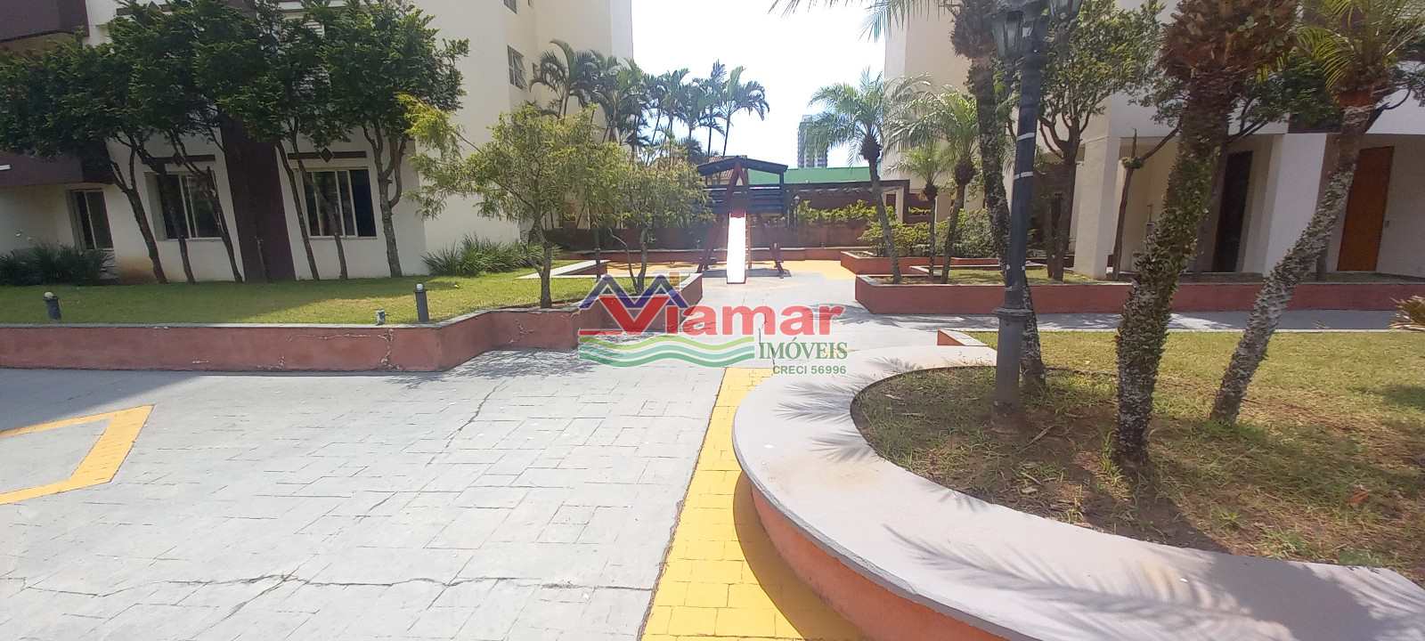 Apartamento à venda com 2 quartos, 1 banheiro, 2 vagas e 60m² no Enseada, Guarujá (SP) — foto 17 de 18