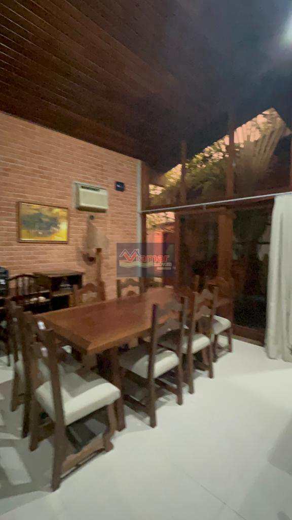 Casa à venda com 3 quartos, 350m² - Foto 5