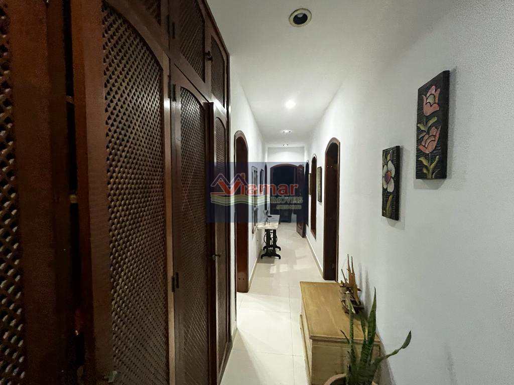 Casa à venda com 3 quartos, 350m² - Foto 13