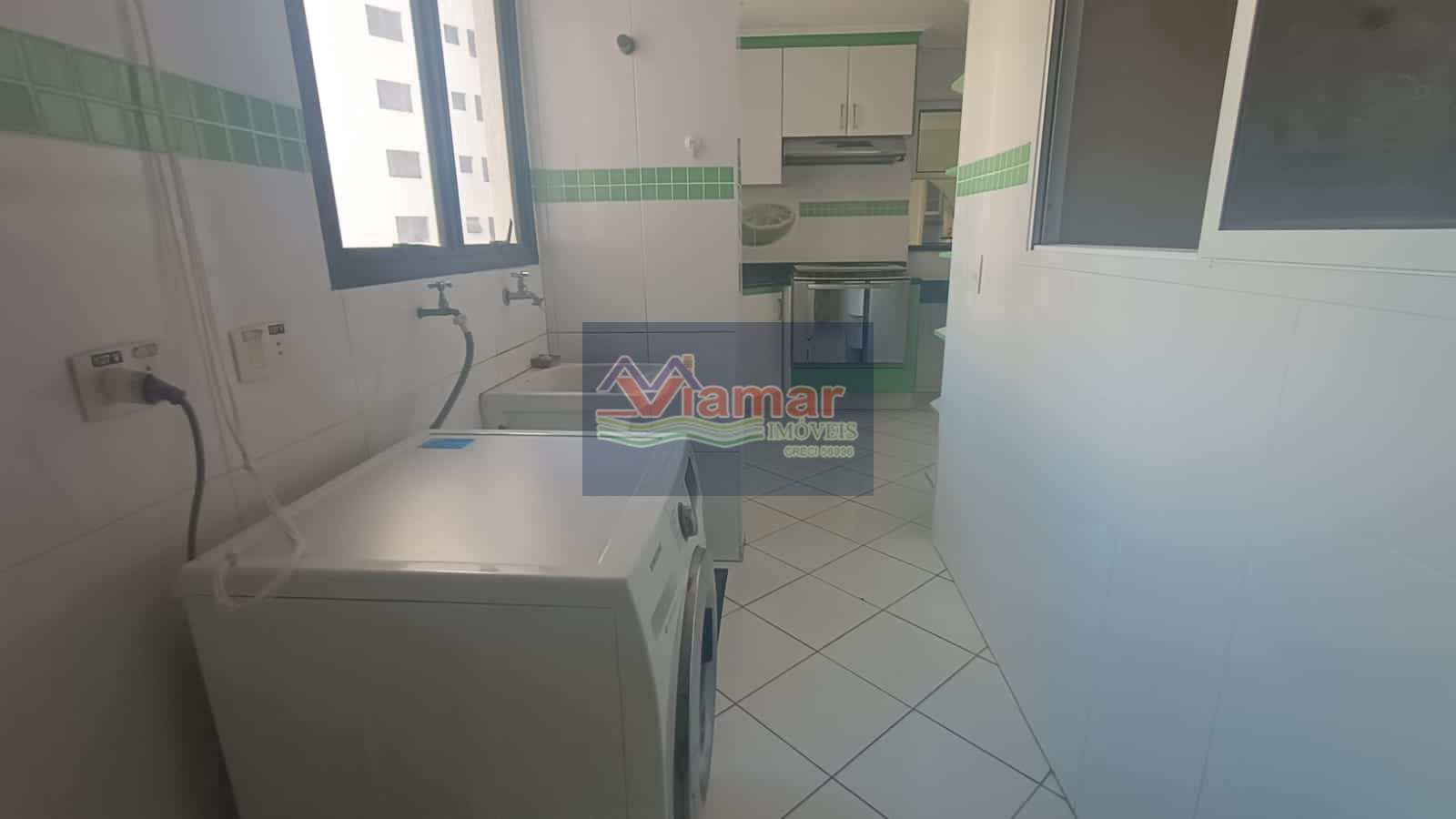 Apartamento à venda com 4 quartos, 215m² - Foto 13