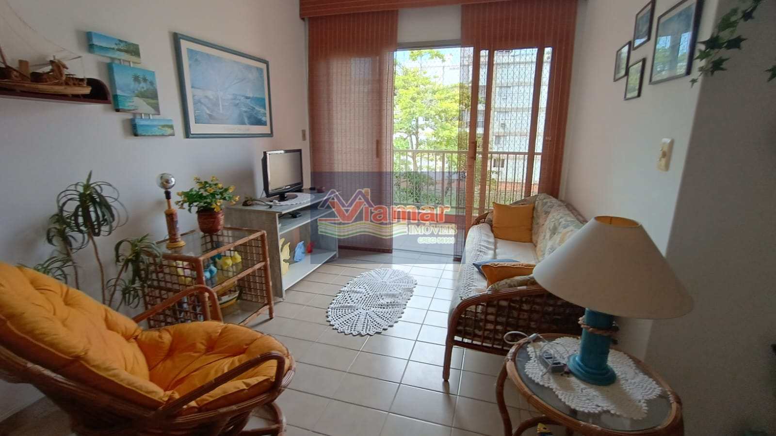 Apartamento à venda com 2 quartos, 64m² - Foto 1