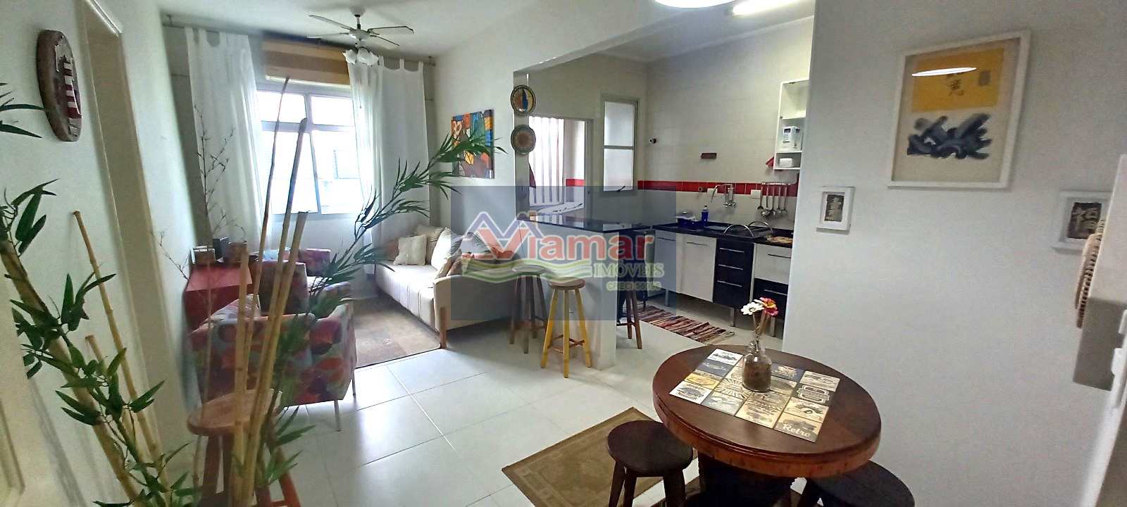 Apartamento à venda com 2 quartos, 65m² - Foto 1