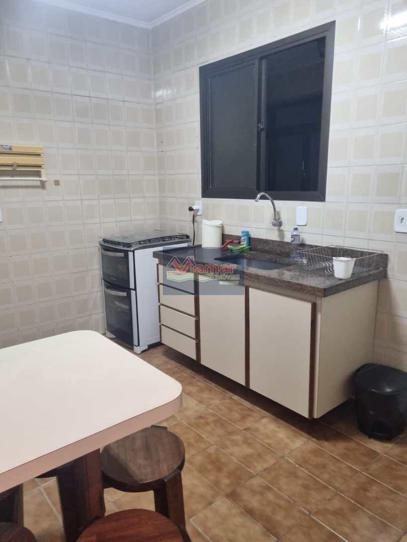 Apartamento para alugar com 2 quartos, 112m² - Foto 10