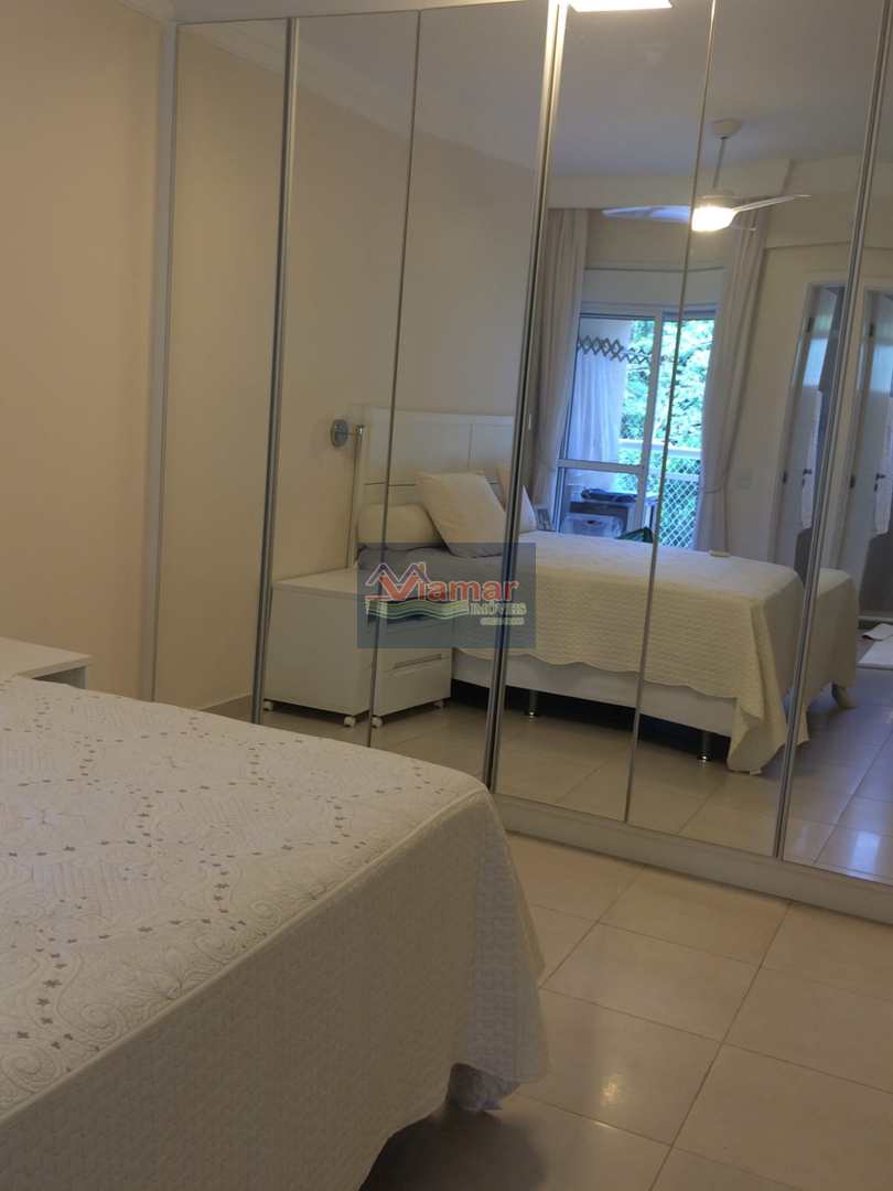 Apartamento à venda com 3 quartos, 158m² - Foto 29