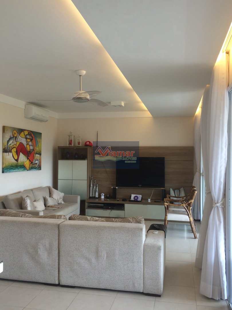 Apartamento à venda com 3 quartos, 158m² - Foto 4