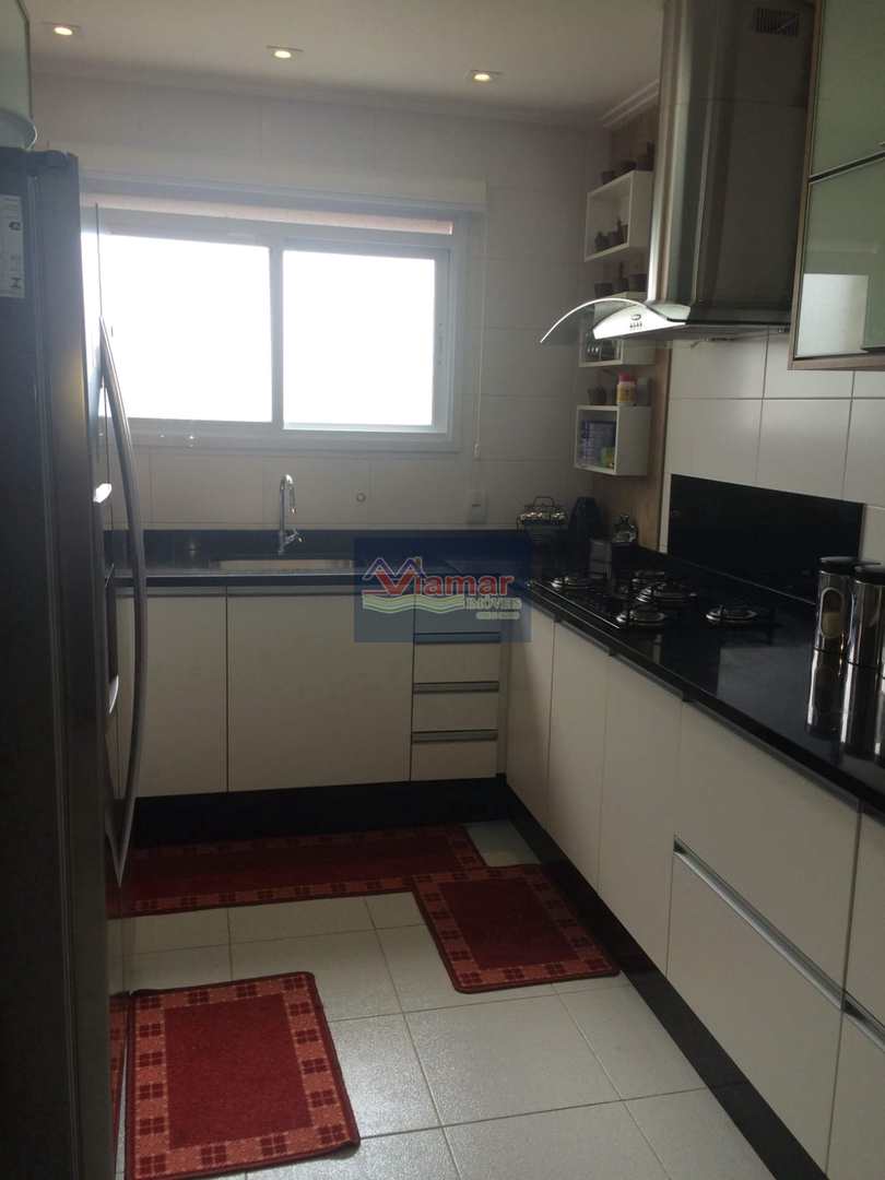 Apartamento à venda com 3 quartos, 158m² - Foto 11