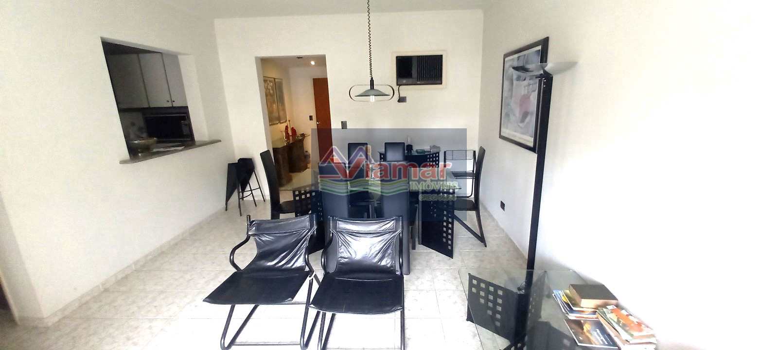 Apartamento à venda com 2 quartos, 75m² - Foto 2