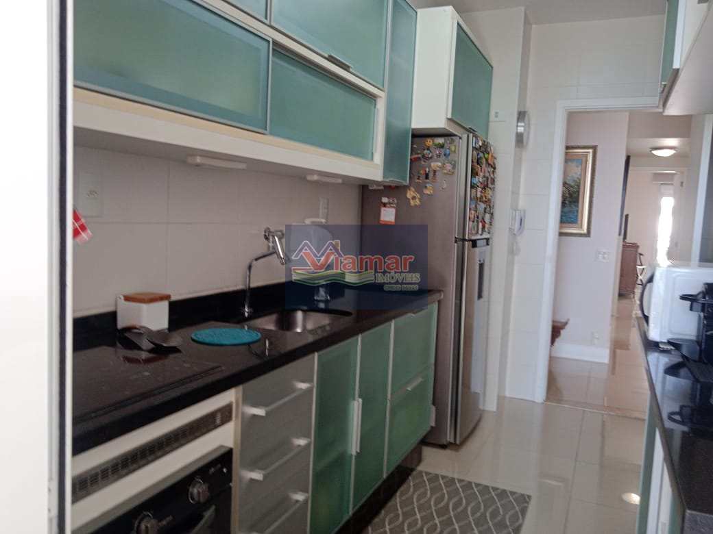 Apartamento à venda com 3 quartos, 118m² - Foto 17