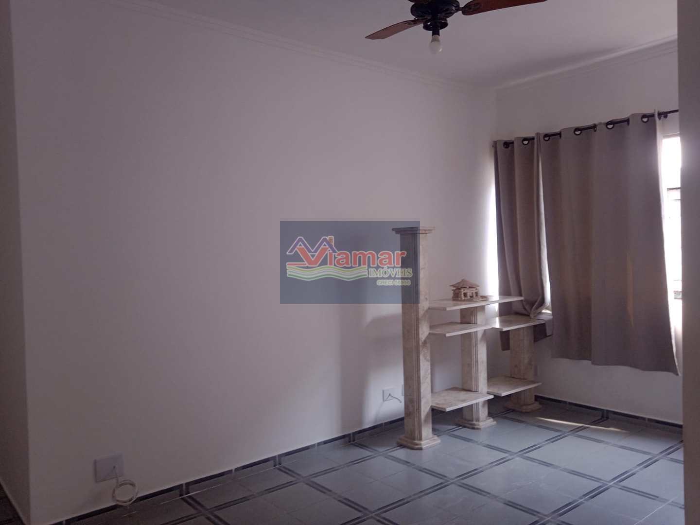 Apartamento à venda com 1 quarto, 57m² - Foto 1