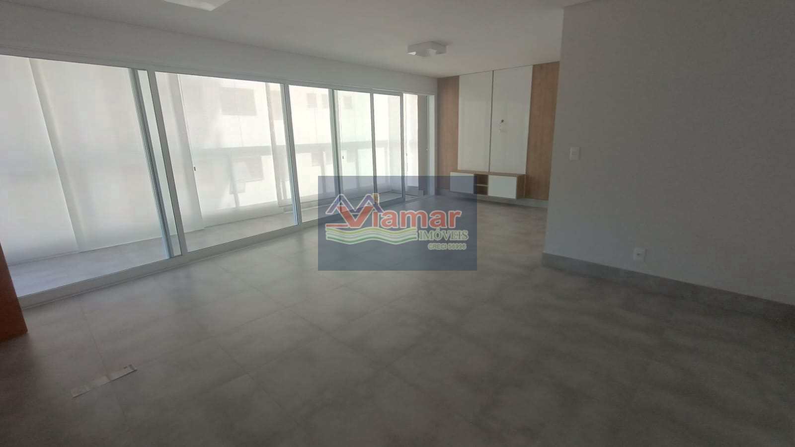 Apartamento à venda com 3 quartos, 145m² - Foto 8