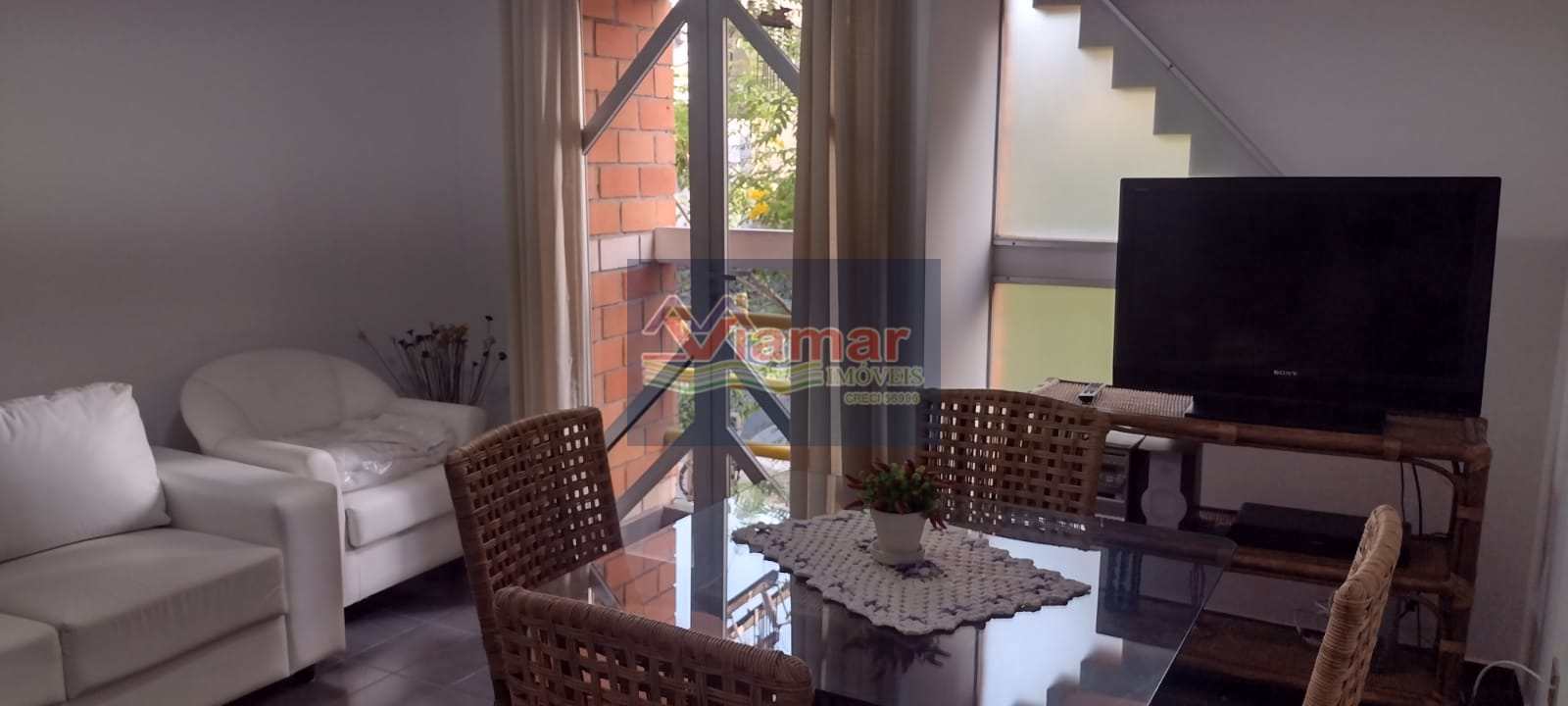 Apartamento à venda com 2 quartos, 70m² - Foto 2