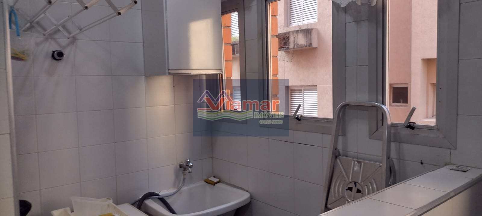 Apartamento à venda com 2 quartos, 70m² - Foto 11