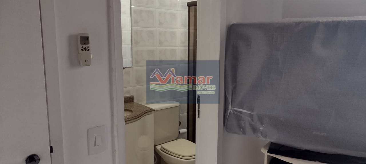 Apartamento à venda com 2 quartos, 70m² - Foto 17