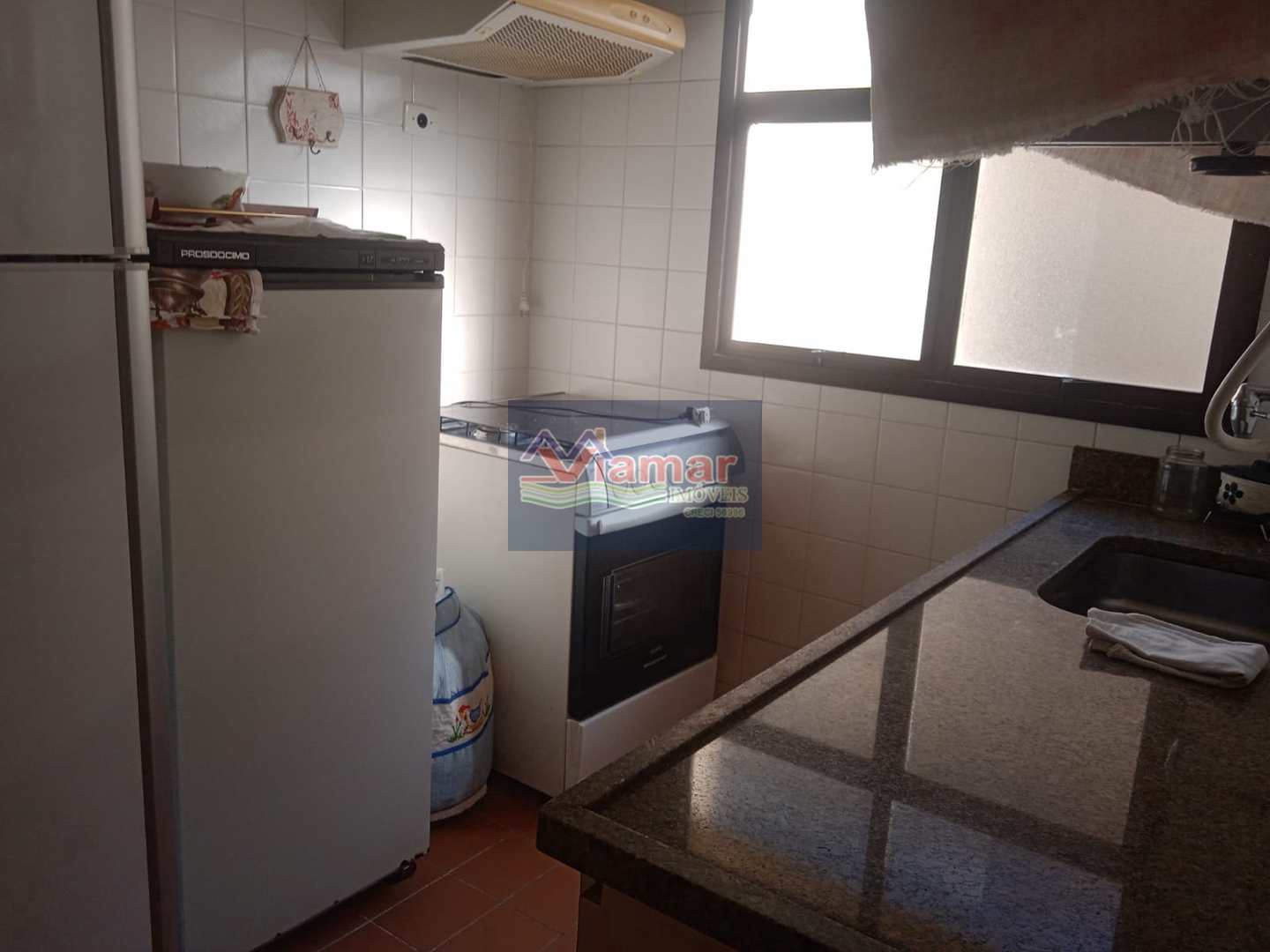 Apartamento à venda com 2 quartos, 75m² - Foto 21