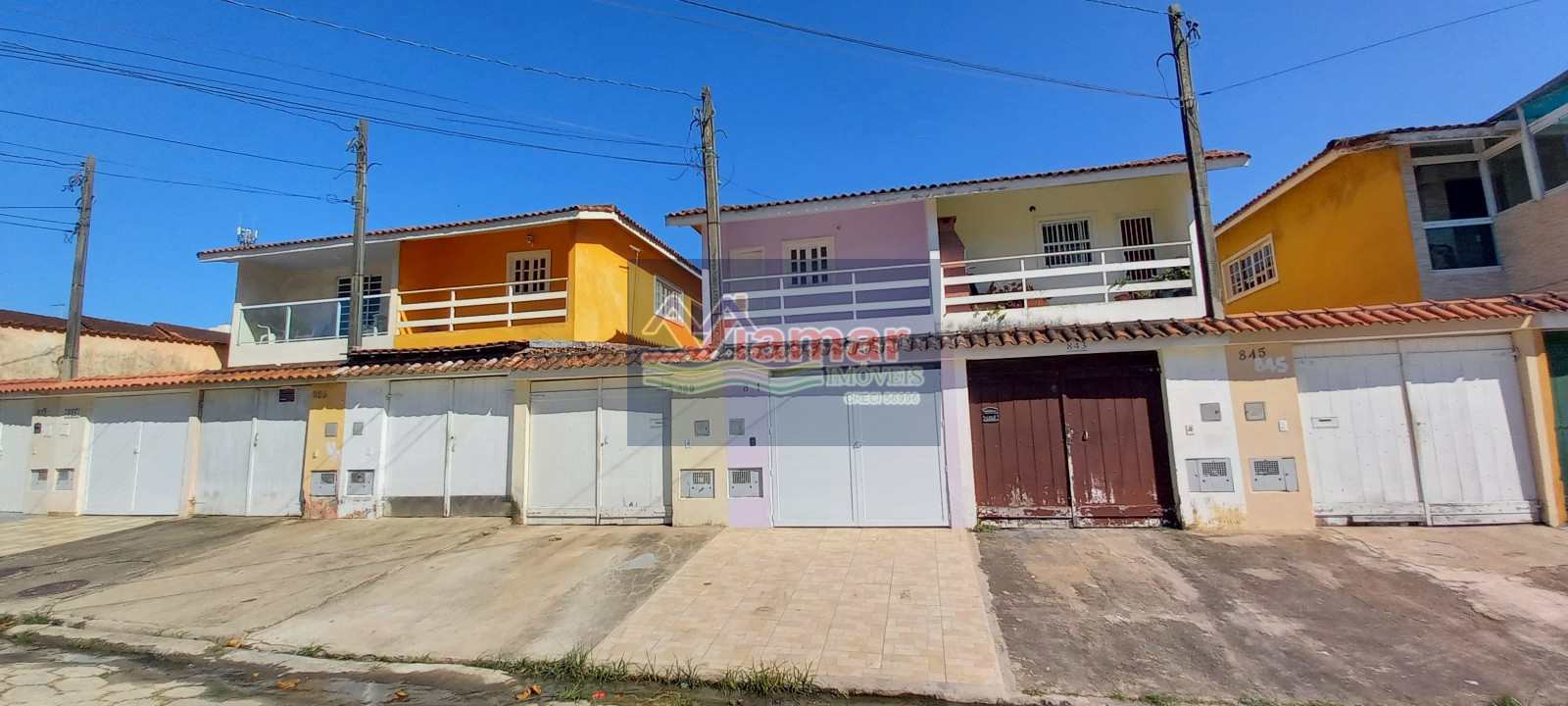 Casa à venda com 3 quartos, 100m² - Foto 1