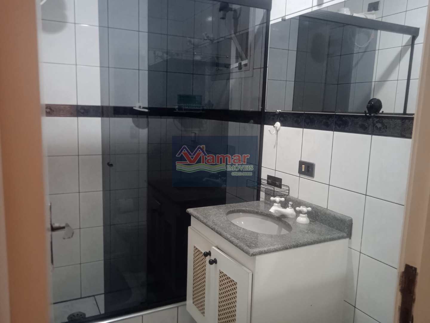 Apartamento para alugar com 2 quartos, 65m² - Foto 12