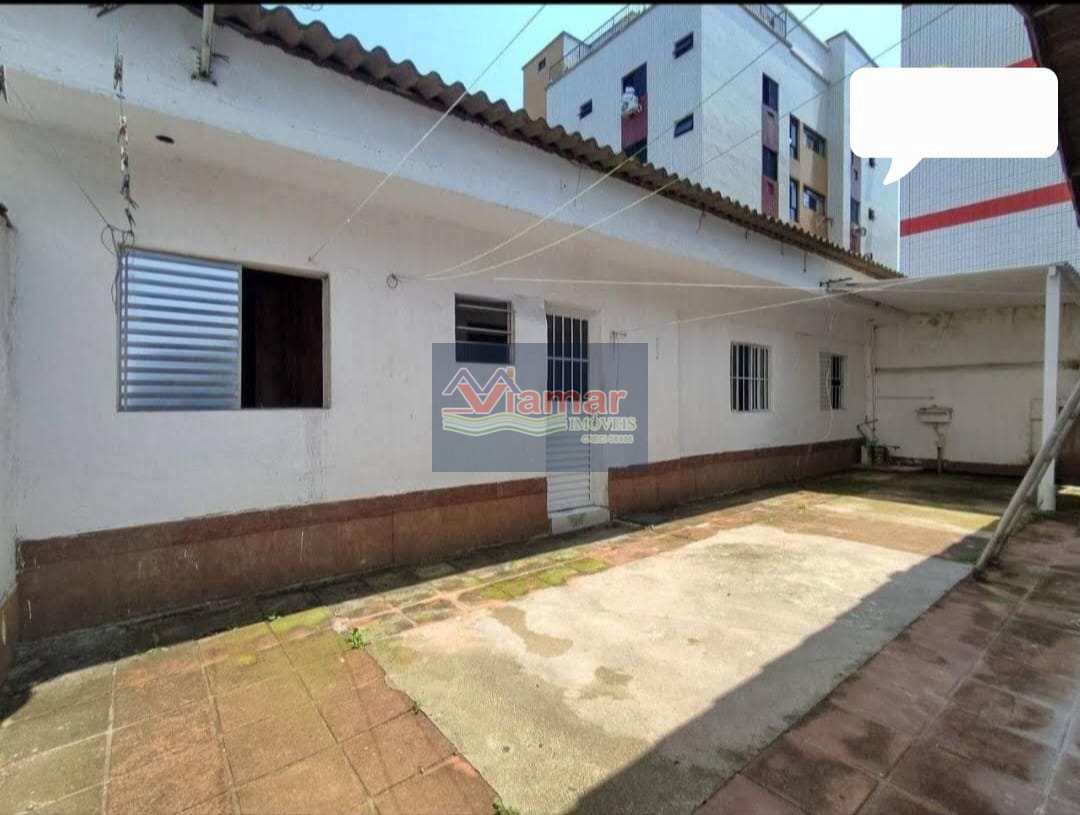 Casa à venda com 5 quartos, 202m² - Foto 2