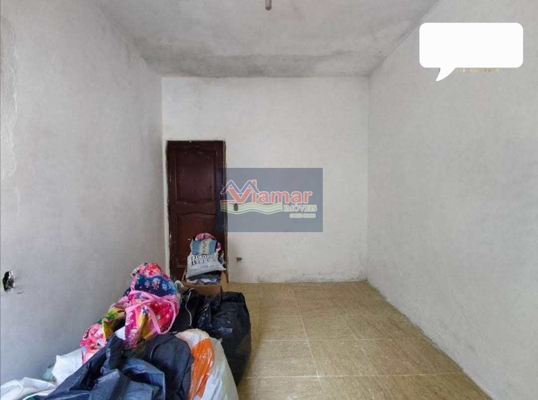 Casa à venda com 5 quartos, 202m² - Foto 6