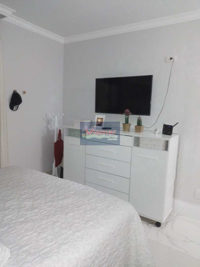 Apartamento à venda com 3 quartos, 170m² - Foto 17