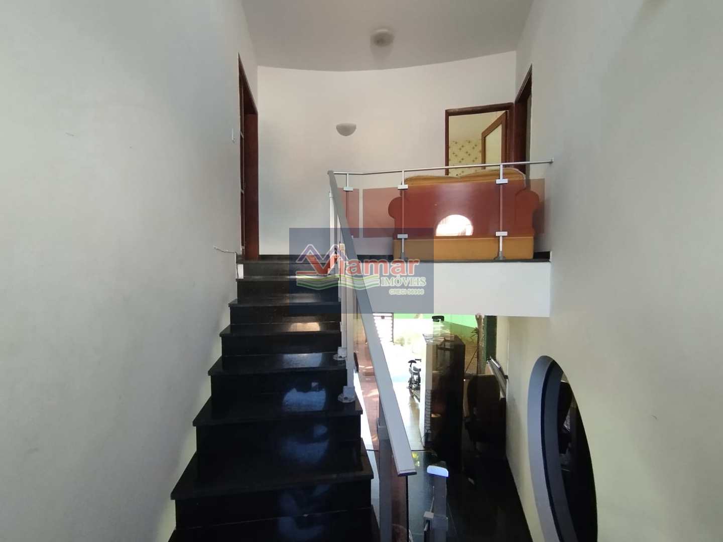 Casa à venda com 7 quartos, 320m² - Foto 12