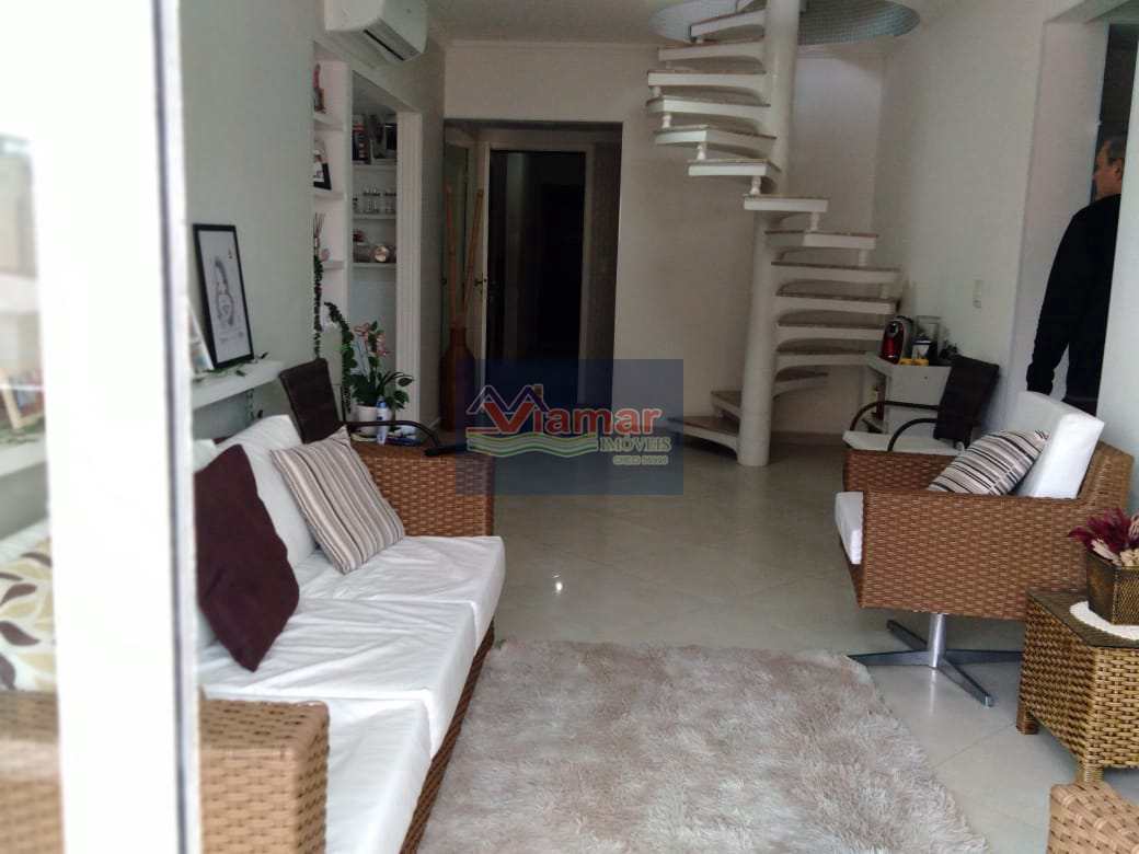 Cobertura à venda com 3 quartos, 200m² - Foto 4