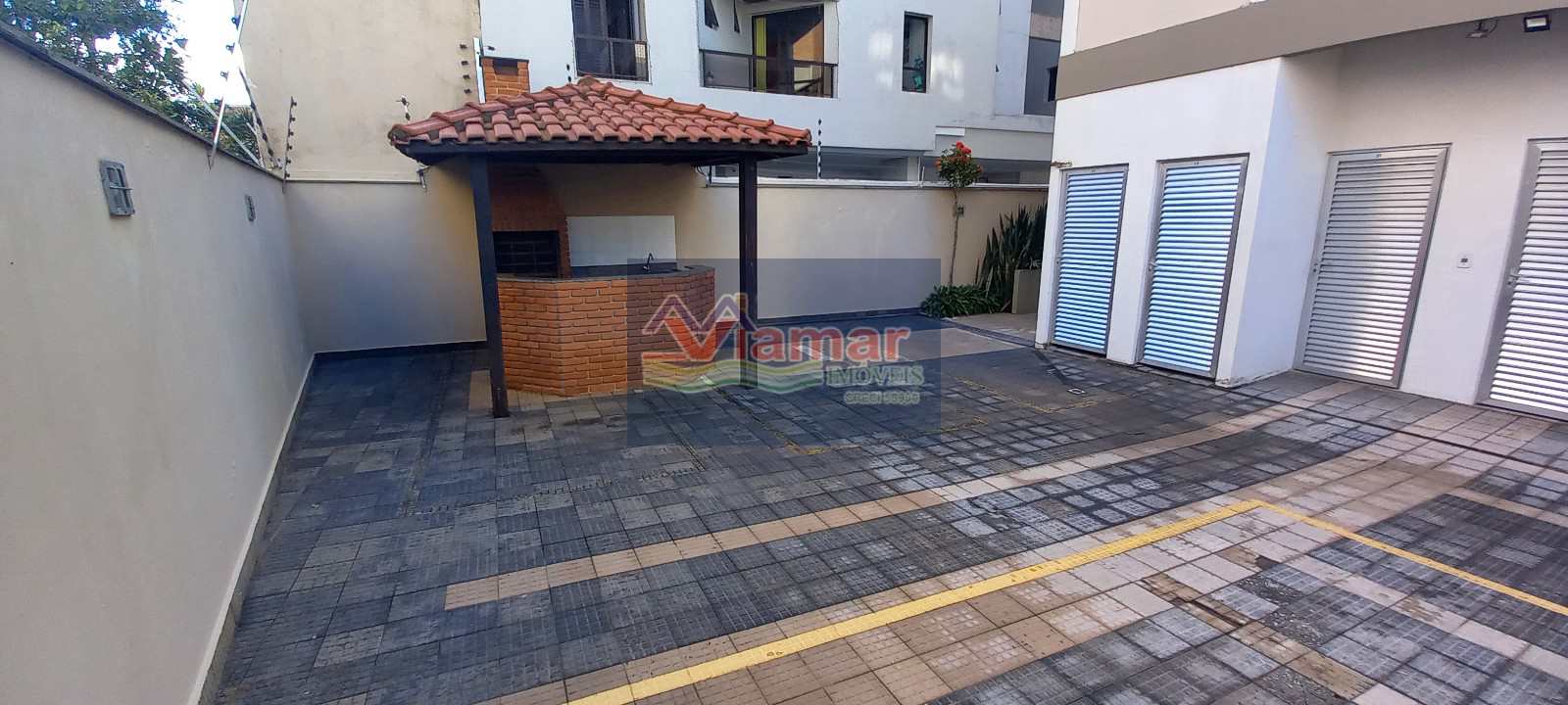 Apartamento à venda com 2 quartos, 60m² - Foto 17