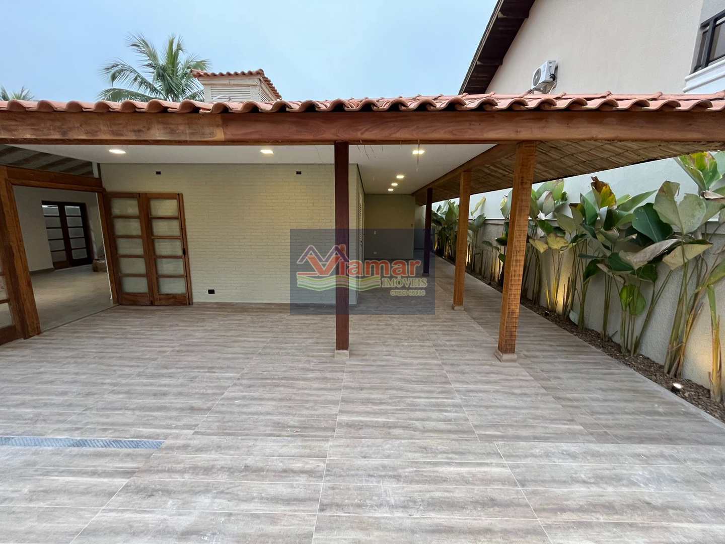 Casa de Condomínio à venda com 4 quartos, 320m² - Foto 19