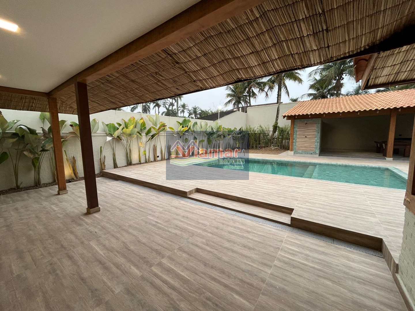 Casa de Condomínio à venda com 4 quartos, 320m² - Foto 6