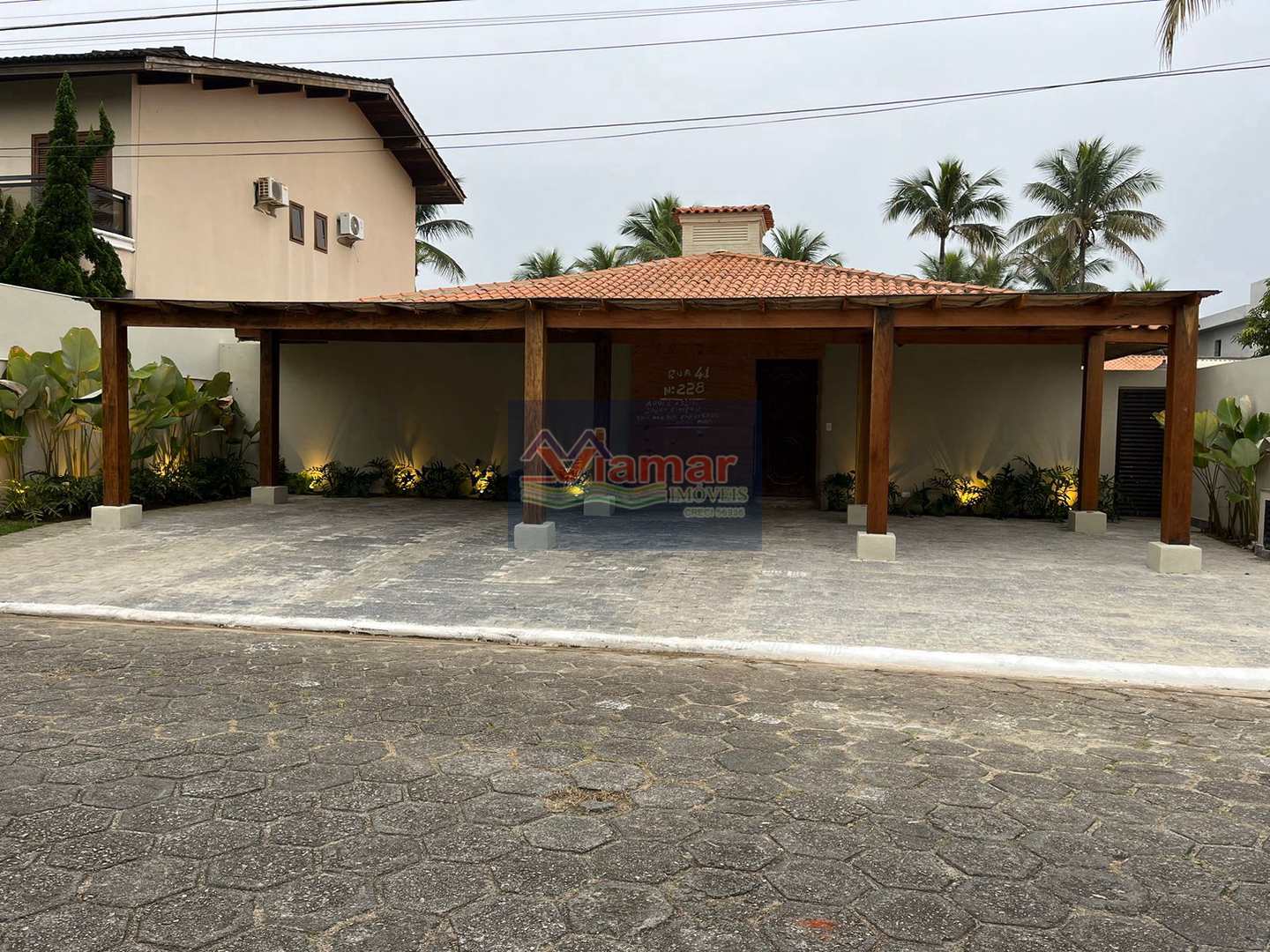 Casa de Condomínio à venda com 4 quartos, 320m² - Foto 16