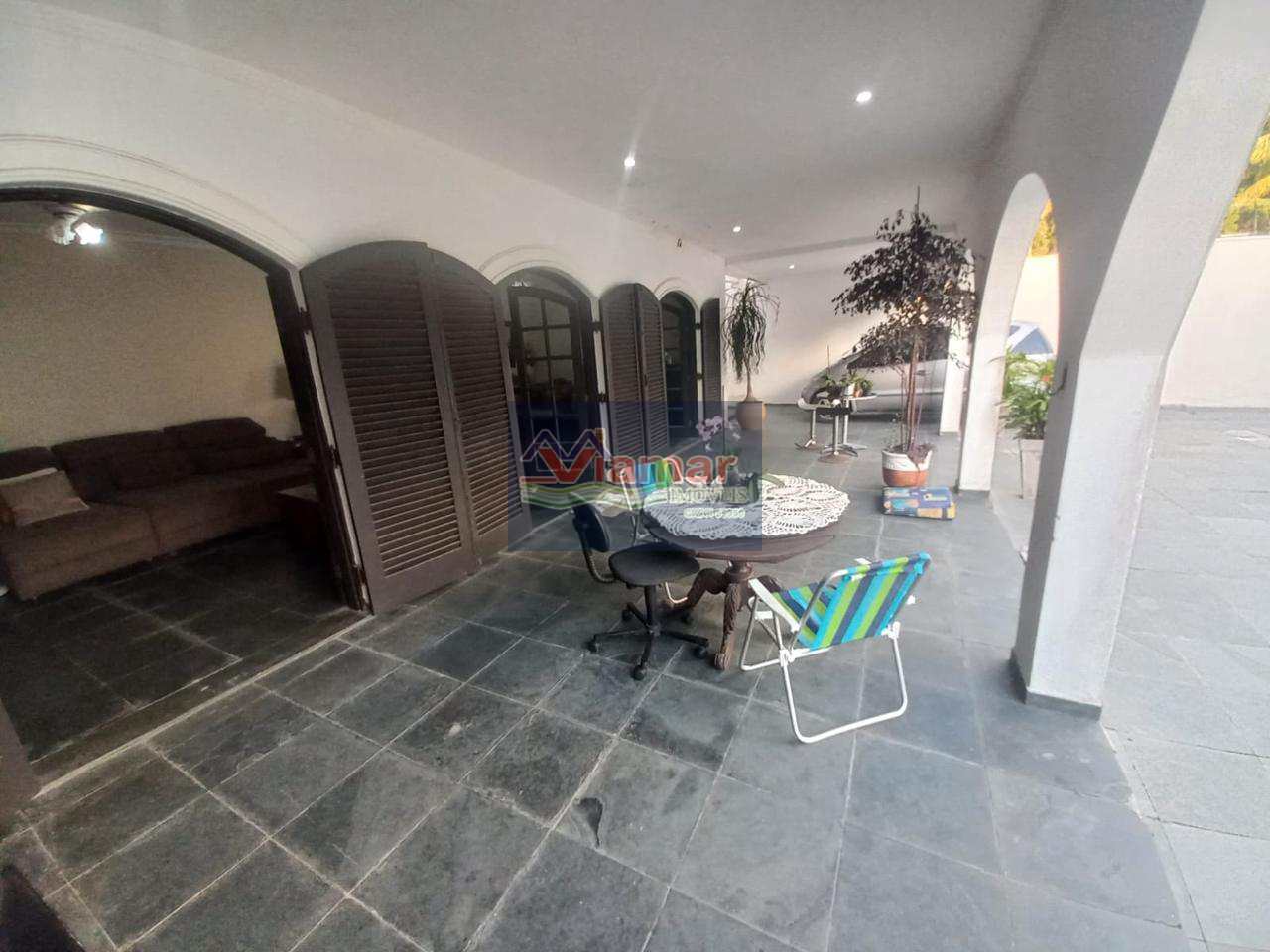 Casa à venda com 5 quartos, 349m² - Foto 5