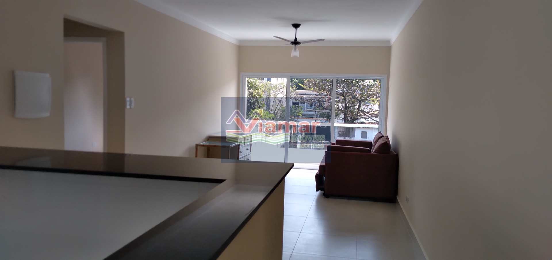 Apartamento à venda com 1 quarto, 76m² - Foto 2