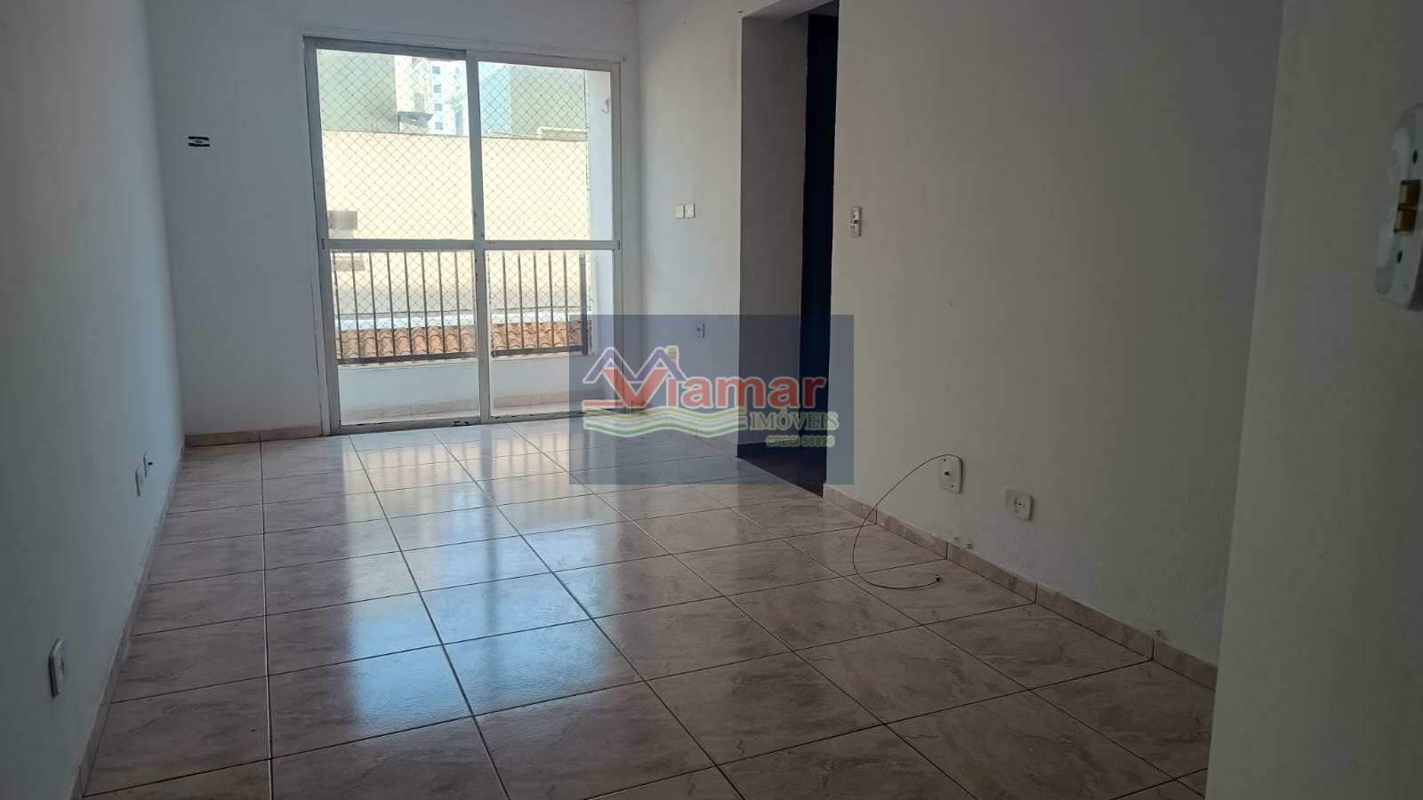 Apartamento à venda com 2 quartos, 58m² - Foto 2