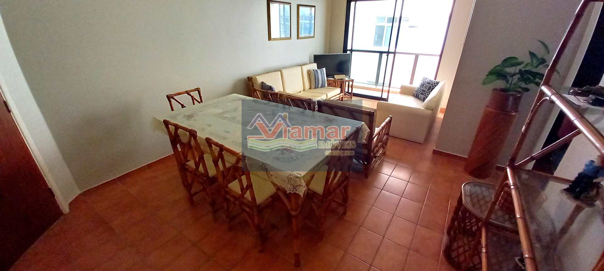 Apartamento à venda com 2 quartos, 70m² - Foto 2